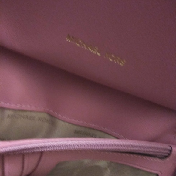 Michael Kors large Mercer phone case/wallet - Picture 4 of 8